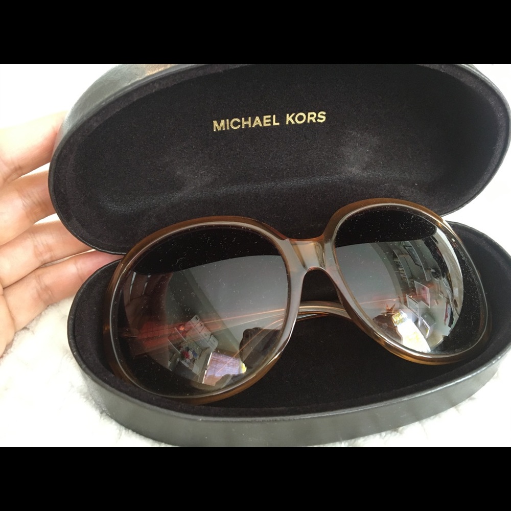 (Sold) Michael Kors oversized Sun Glasses